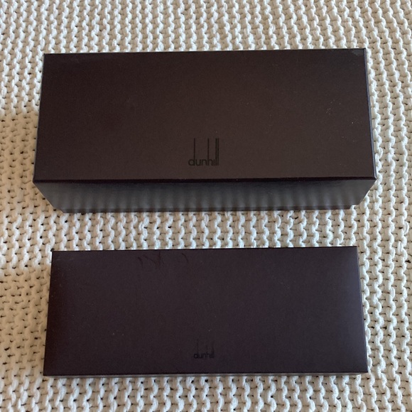 EUC Dunhill pen with box - Picture 3 of 3